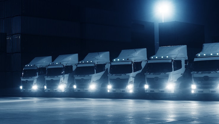 รถบรรทุกแต่งไฟสปอร์ตไลท์ ไฟท้าย LED ยังไง ไม่ให้ผิดกฎหมาย!